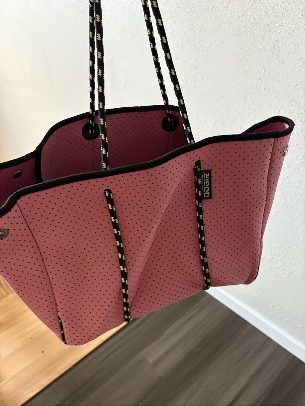 Neoprene bag